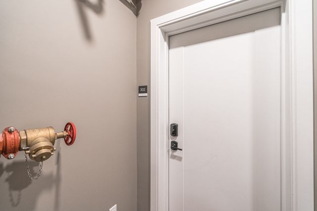 71 Border St 302, Boston, MA 02128