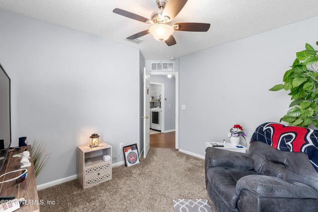 695 BELLSHIRE Drive, Orange Park, FL 32065