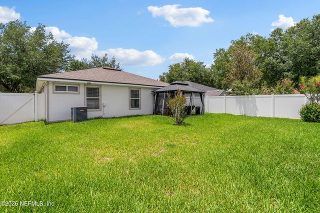 695 BELLSHIRE Drive, Orange Park, FL 32065