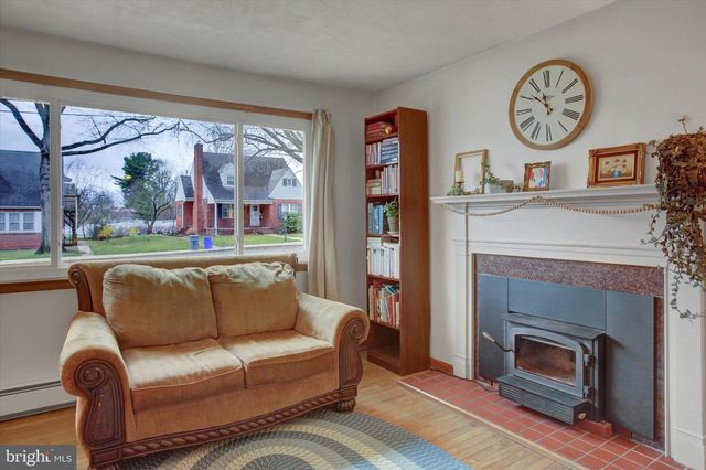 233 LURGAN AVENUE AVE, Shippensburg, PA 17257