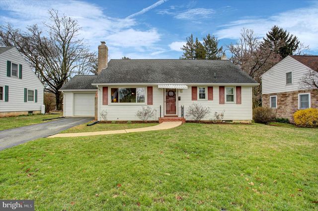233 LURGAN AVENUE AVE, Shippensburg, PA 17257