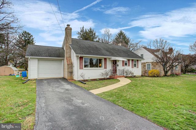 233 LURGAN AVENUE AVE, Shippensburg, PA 17257