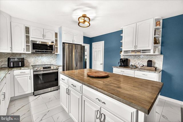 7201 MOUNTAIN CHURCH RD, Middletown, MD 21769