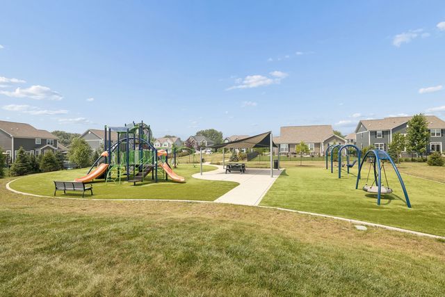 13824 Amelia Drive, Lemont, IL 60439