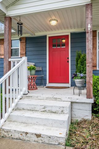 101 Simpson Ave, Waverly, TN 37185