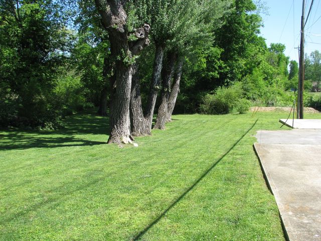 101 Simpson Ave, Waverly, TN 37185