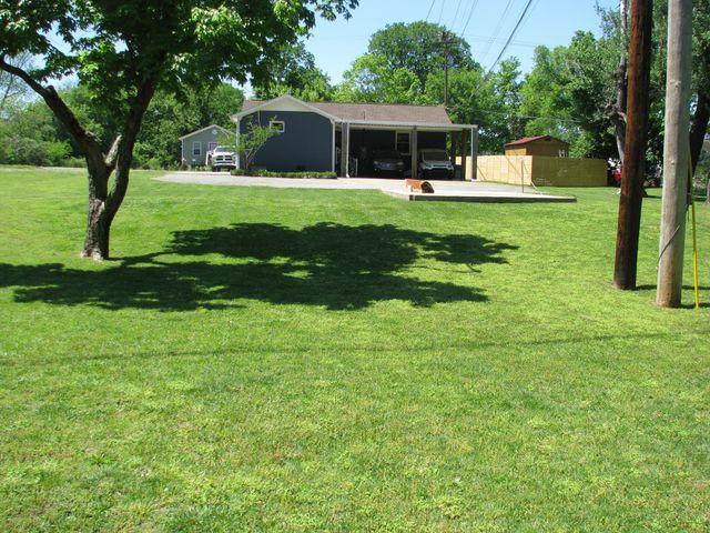 101 Simpson Ave, Waverly, TN 37185