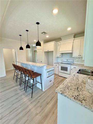 3677 Rabbit Lane, Bryan, TX 77808