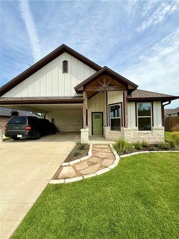 3677 Rabbit Lane, Bryan, TX 77808