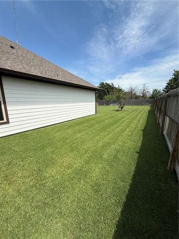 3677 Rabbit Lane, Bryan, TX 77808