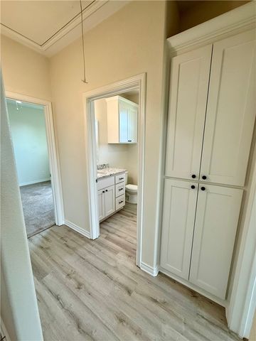 3677 Rabbit Lane, Bryan, TX 77808