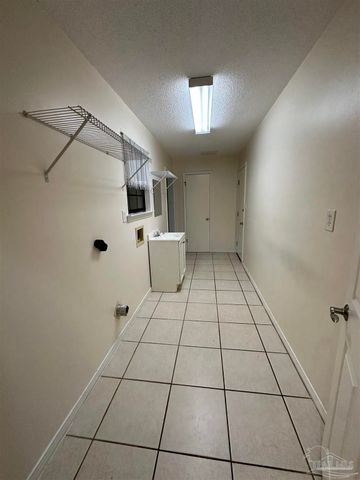 4626 Pebble Creek Dr, Pensacola, FL 32526