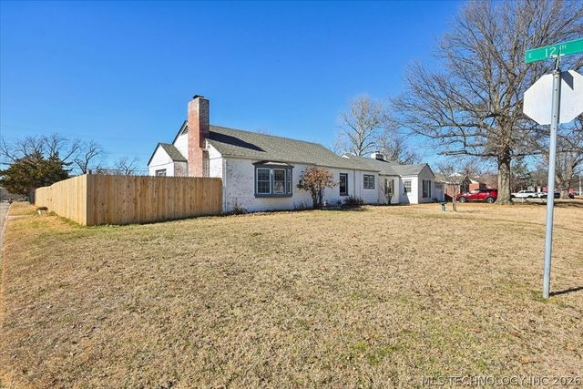 1148 S Urbana Avenue, Tulsa, OK 74112