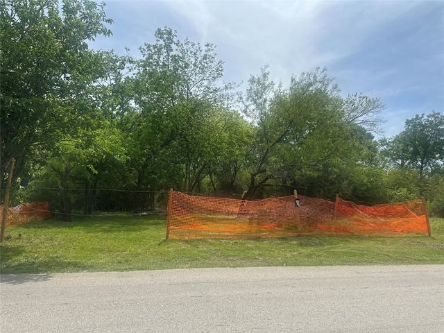 5216 Fitchburg Street, Dallas, TX 75212