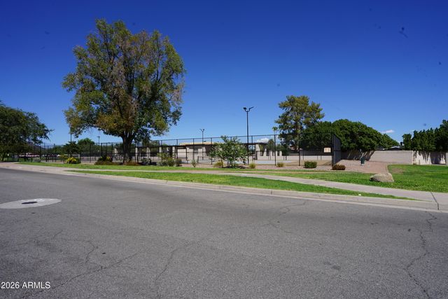 17801 N 45TH Avenue, Glendale, AZ 85308