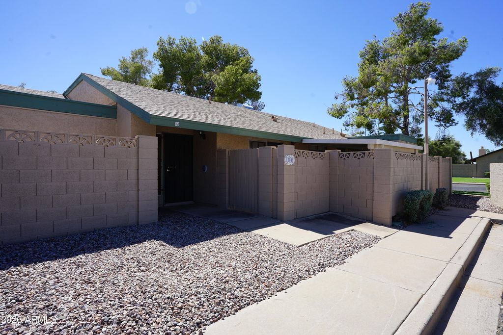 17801 N 45TH Avenue, Glendale, AZ 85308 — photo 2