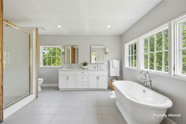 615 Prairie Creek Drive, Rogers, AR 72756