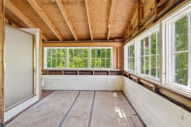 615 Prairie Creek Drive, Rogers, AR 72756