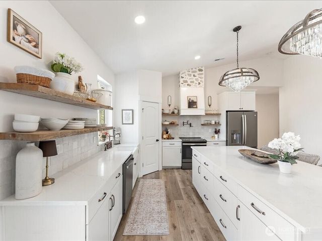 429 Dakota Heights Drive, Cle Elum, WA 98922