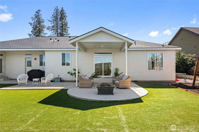 429 Dakota Heights Drive, Cle Elum, WA 98922