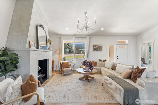 429 Dakota Heights Drive, Cle Elum, WA 98922