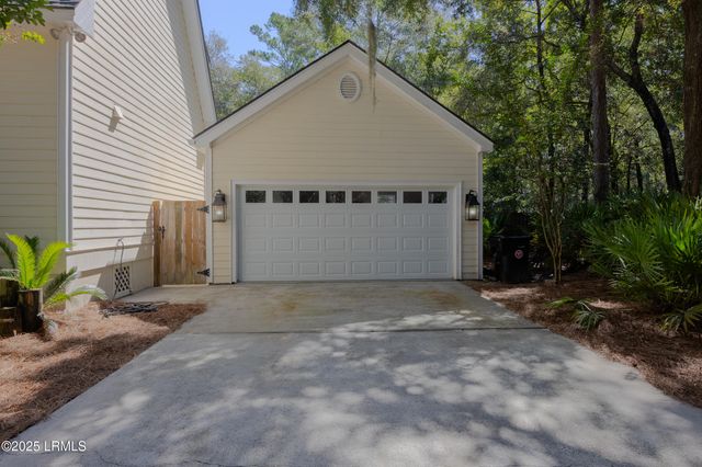 60 Old Sawmill Drive, Bluffton, SC 29910