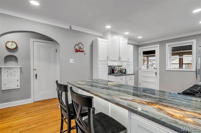 5563 Devonshire Avenue, St Louis, MO 63109