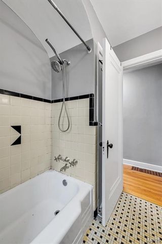 5563 Devonshire Avenue, St Louis, MO 63109