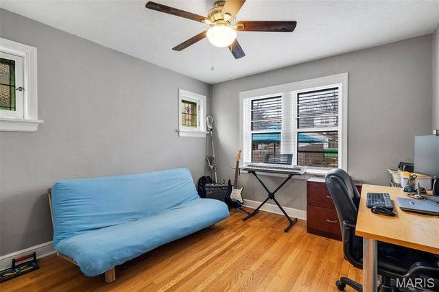 5563 Devonshire Avenue, St Louis, MO 63109