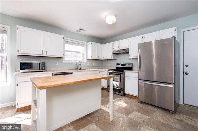 3587 LOCH HAVEN DR, Edgewater, MD 21037