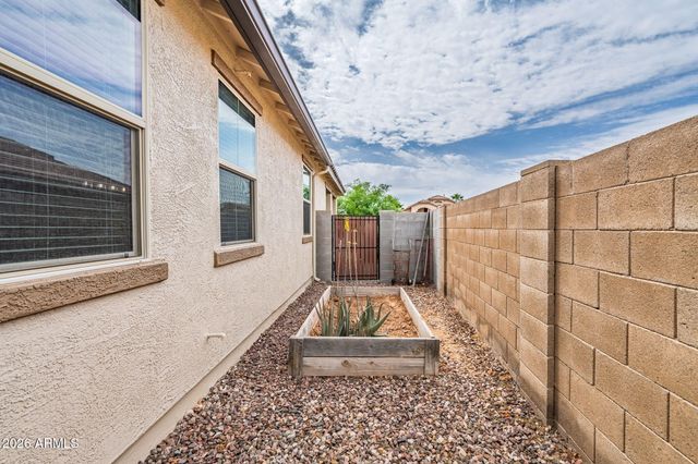 40614 W HOPPER Drive, Maricopa, AZ 85138