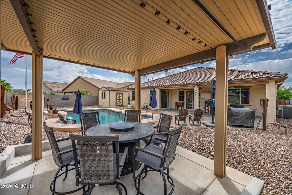 Image 17 of property listing at 40614 W HOPPER Drive, Maricopa, AZ 85138