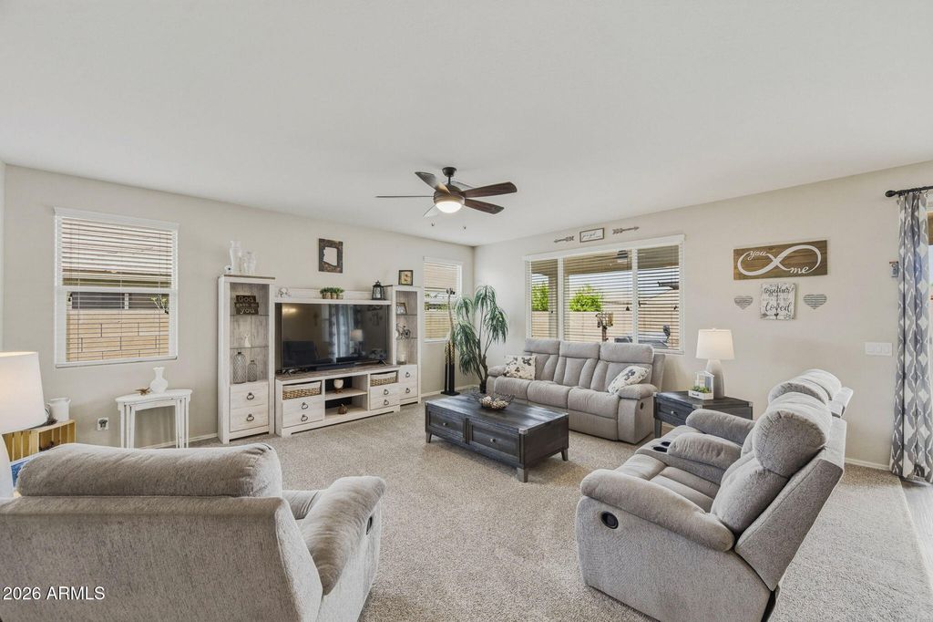 Image 27 of property listing at 40614 W HOPPER Drive, Maricopa, AZ 85138