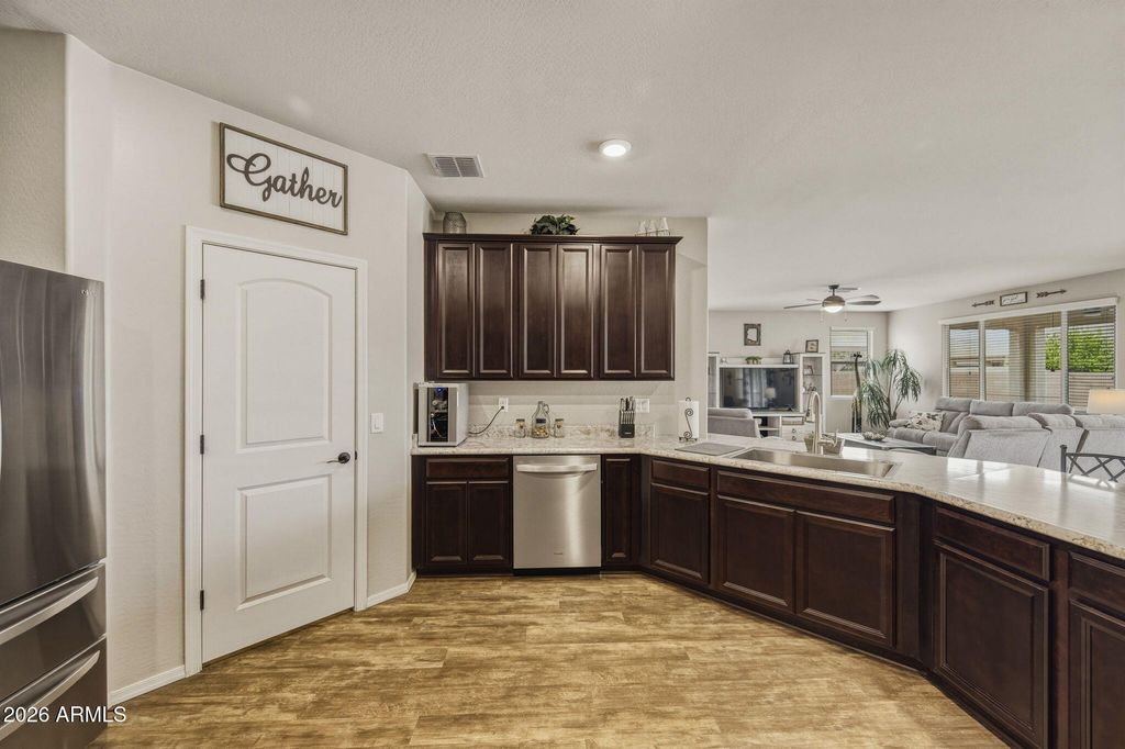 Image 30 of property listing at 40614 W HOPPER Drive, Maricopa, AZ 85138