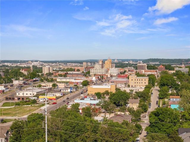 1217 Armstrong Avenue, Kansas City, KS 66102