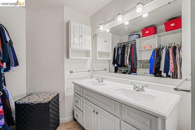 1454 Newhall Pkwy, Concord, CA 94521