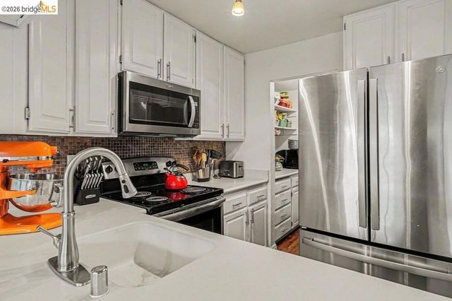1454 Newhall Pkwy, Concord, CA 94521