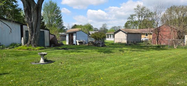 7392 Fairground Road, Blanchester, OH 45107