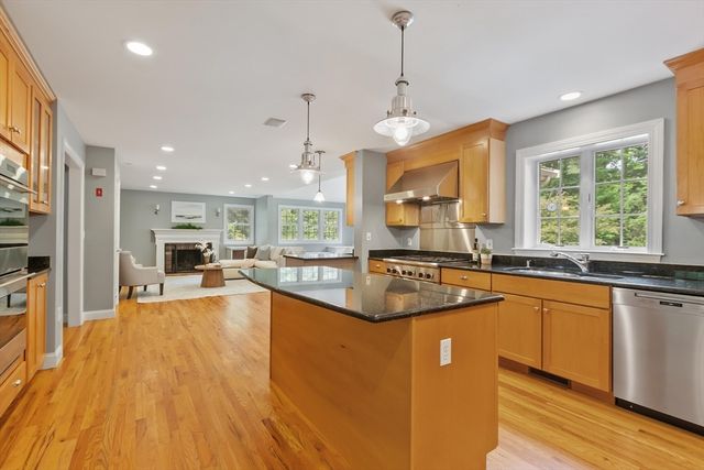 156 Maple Street, Stow, MA 01775