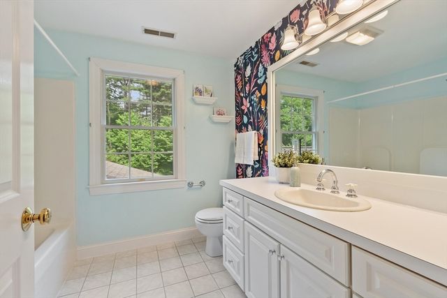 156 Maple Street, Stow, MA 01775