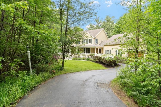 156 Maple Street, Stow, MA 01775
