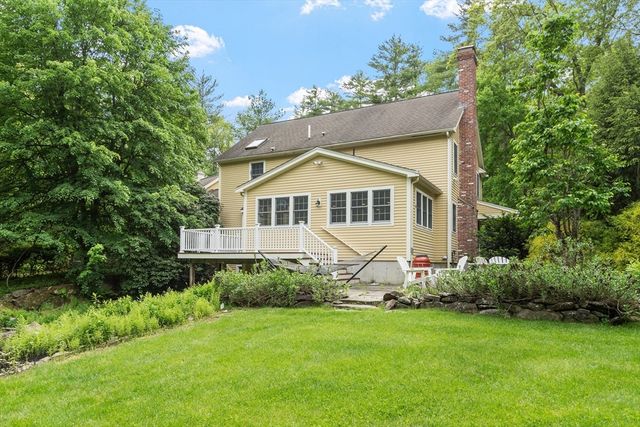 156 Maple Street, Stow, MA 01775