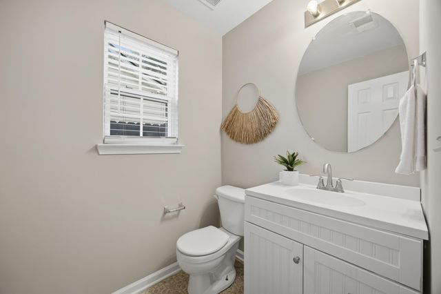 100 Bainsbury Lane, Summerville, SC 29483