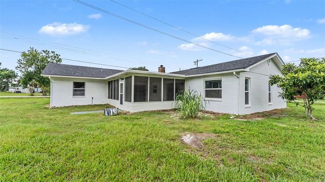2055 AVENUE C, Mulberry, FL 33860