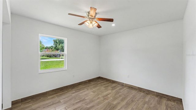 2055 AVENUE C, Mulberry, FL 33860