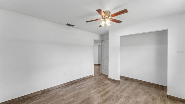 2055 AVENUE C, Mulberry, FL 33860