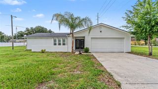 2055 AVENUE C, Mulberry, FL 33860