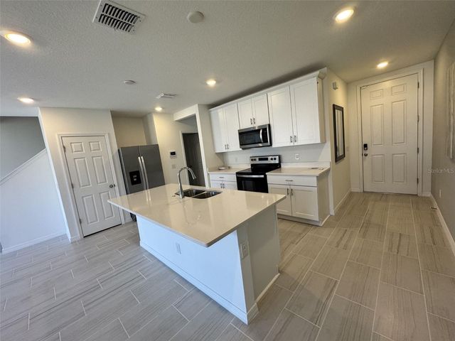 4532 BURROWING OWL LOOP, St Cloud, FL 34772