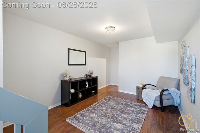 49613 Draper Circle, Plymouth, MI 48170