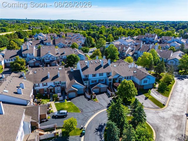 49613 Draper Circle, Plymouth, MI 48170